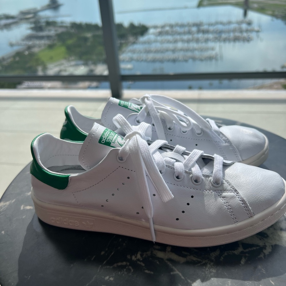 adidas Stan Smith “Decon Cloud Green’ calf leather sneakers